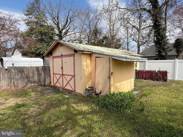 607 S 2ND ST, Millville, NJ 08332