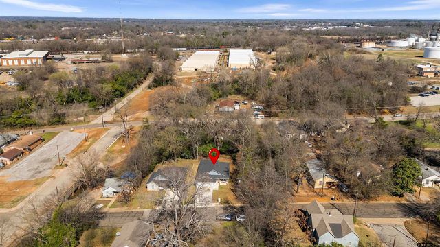 1126 E Oakwood St, Tyler, TX 75702