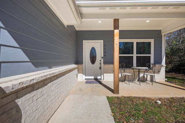 1126 E Oakwood St, Tyler, TX 75702