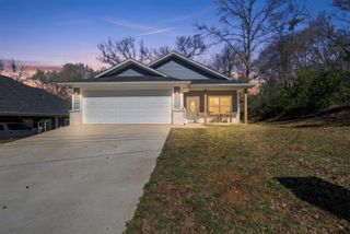 1126 E Oakwood St, Tyler, TX 75702