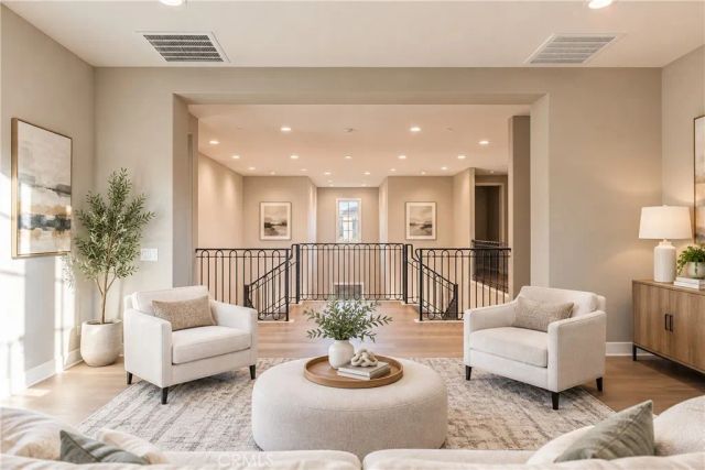 58 Egret, Irvine, CA 92618