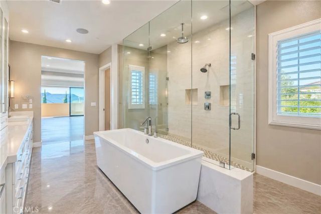 58 Egret, Irvine, CA 92618