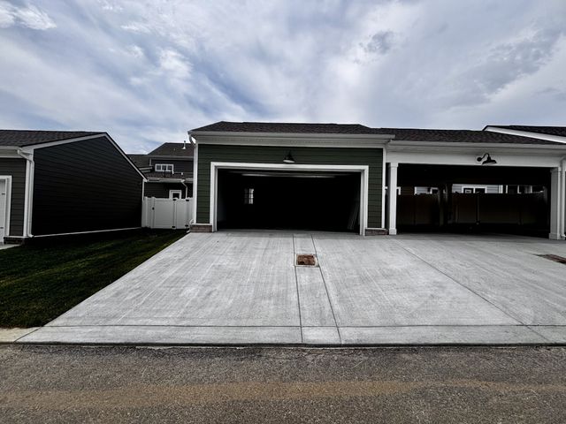 3211 Tasker Dr, Antioch, TN 37013