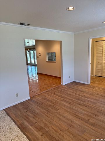 101 Creekside Drive, Boerne, TX 78006