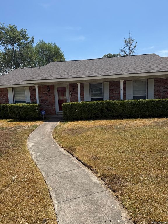 101 Creekside Drive, Boerne, TX 78006