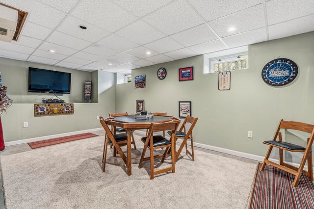 284 Webster Street, Manchester, NH 03104