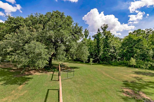 16488 E Spanish Oaks Ct, Prairieville, LA 70769