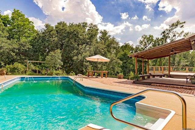 16488 E Spanish Oaks Ct, Prairieville, LA 70769