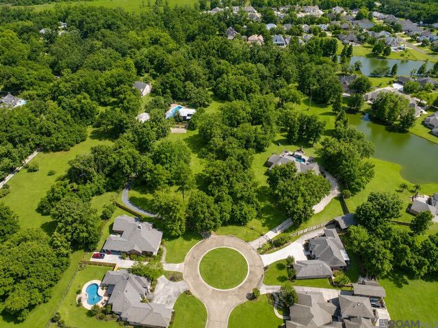 16488 E Spanish Oaks Ct, Prairieville, LA 70769