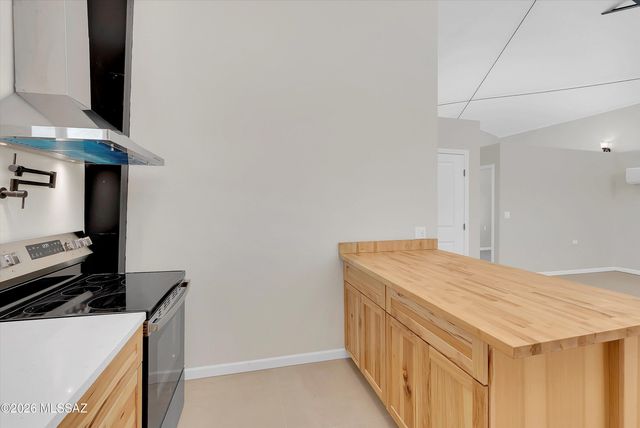 5255 S Perlita Road, Tucson, AZ 85747