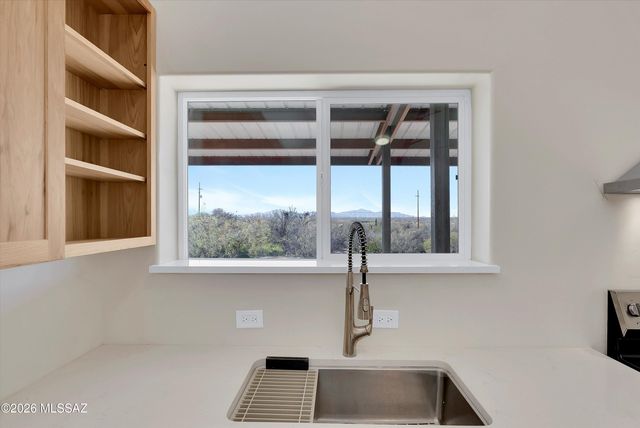 5255 S Perlita Road, Tucson, AZ 85747