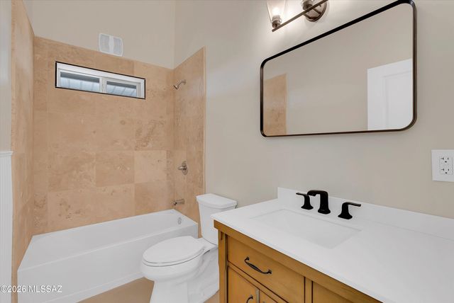 5255 S Perlita Road, Tucson, AZ 85747