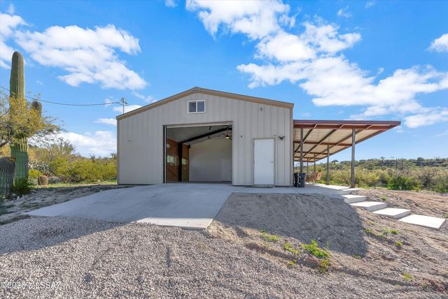 5255 S Perlita Road, Tucson, AZ 85747