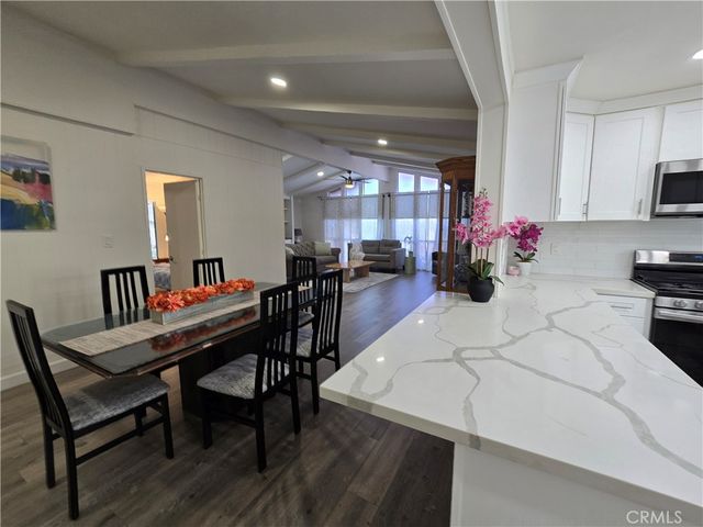 1051 Site Dr 112, Brea, CA 92821
