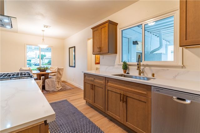 3766 Lofton Place, Riverside, CA 92501