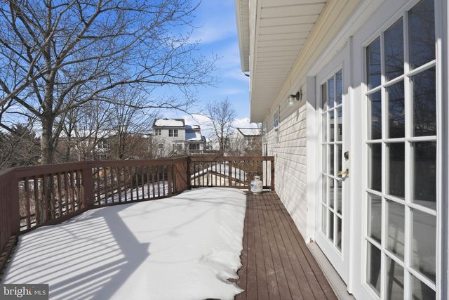 6 REEF CT, Baltimore, MD 21219