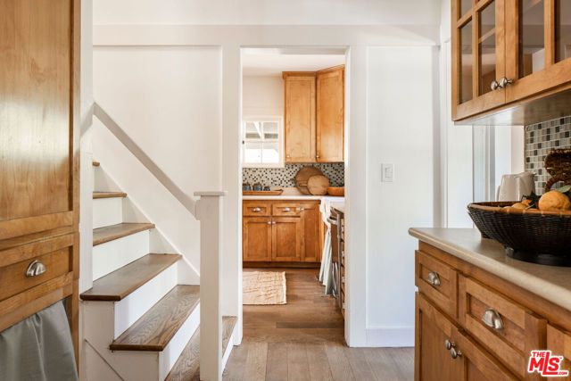 2107 Santa Rosa Avenue, Altadena, CA 91001