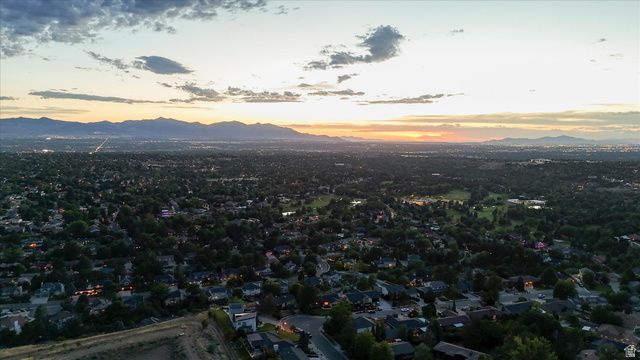 8760 S RUSTLER RD, Cottonwood Heights, UT 84093