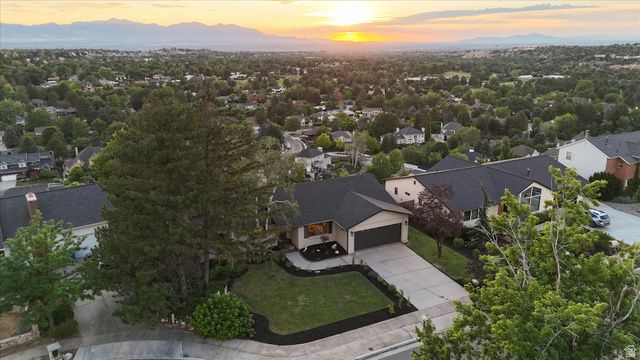 8760 S RUSTLER RD, Cottonwood Heights, UT 84093