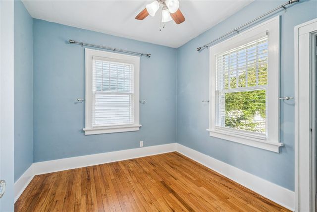 826 21st Avenue SW, Cedar Rapids, IA 52404