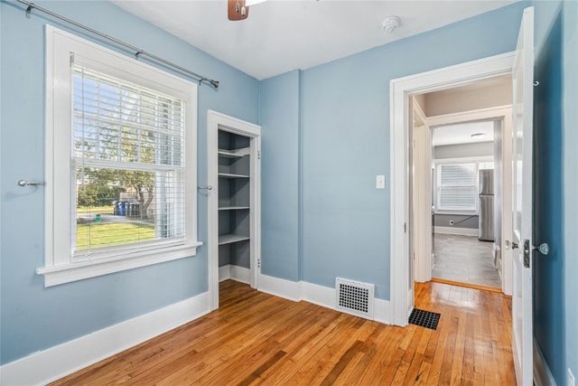 826 21st Avenue SW, Cedar Rapids, IA 52404