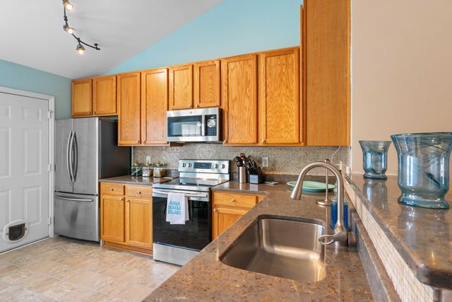 202 Moon Shadow Lane, Summerville, SC 29485