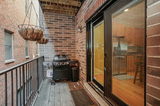 3836 N Janssen Avenue 2, Chicago, IL 60613