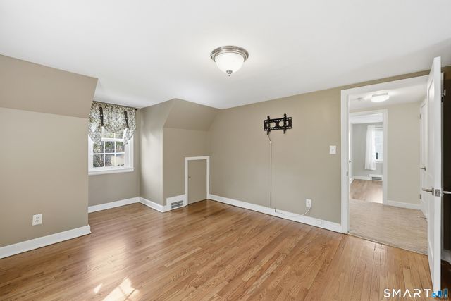 19 Cheney Lane, Newington, CT 06111