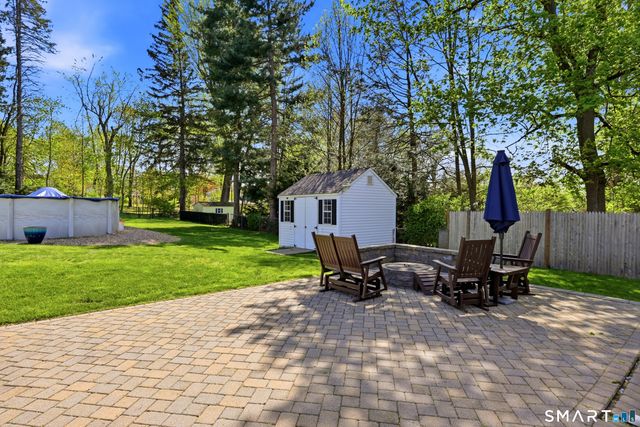 19 Cheney Lane, Newington, CT 06111