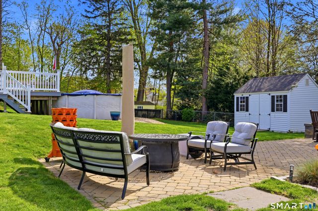 19 Cheney Lane, Newington, CT 06111