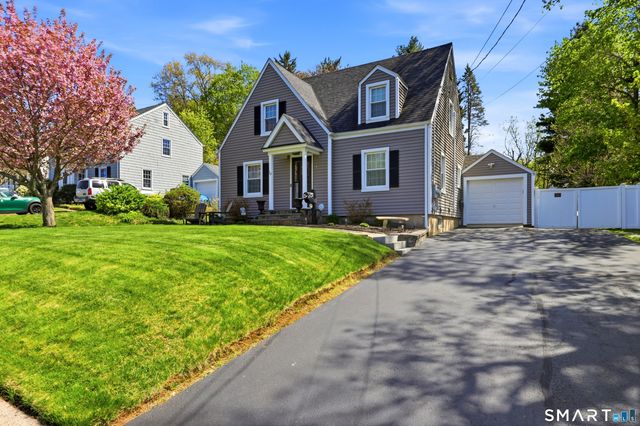 19 Cheney Lane, Newington, CT 06111