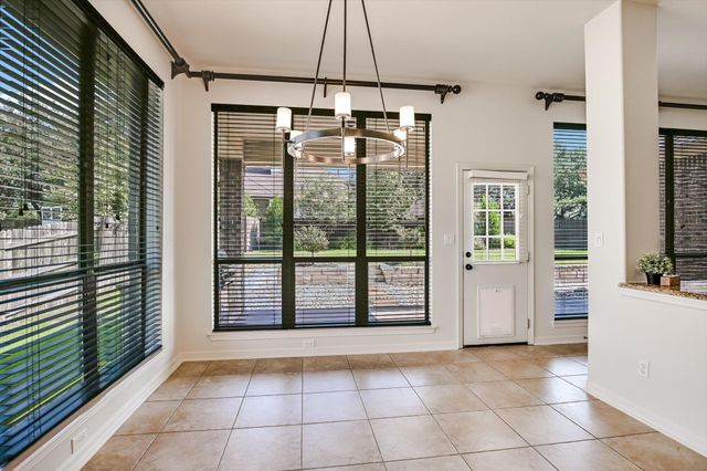 213 Mirafield LN, Austin, TX 78737