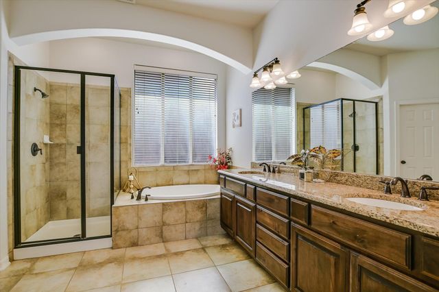 213 Mirafield LN, Austin, TX 78737