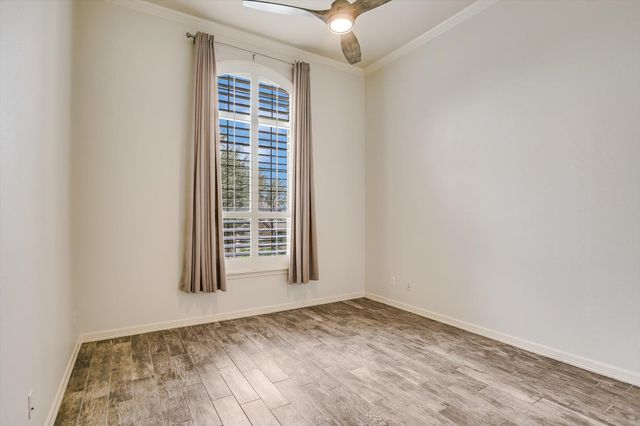 213 Mirafield LN, Austin, TX 78737