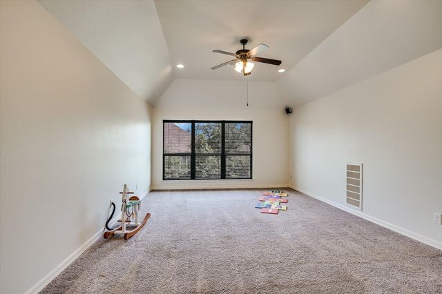 213 Mirafield LN, Austin, TX 78737