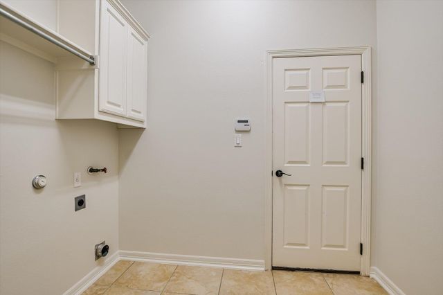 213 Mirafield LN, Austin, TX 78737