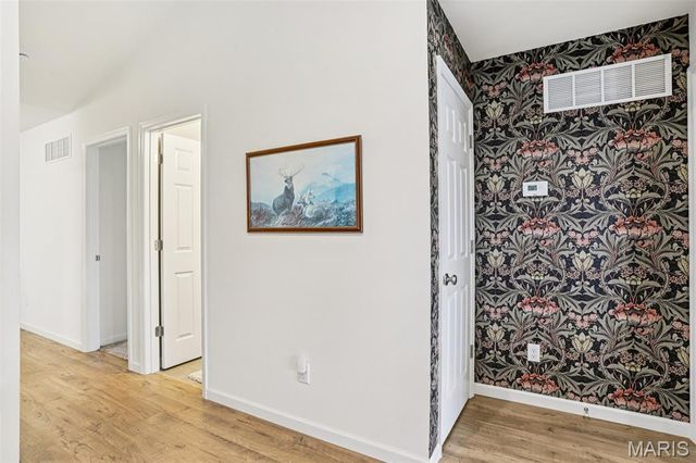 328 Crestfield Court, St Charles, MO 63301