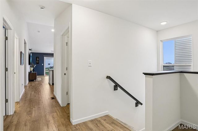 328 Crestfield Court, St Charles, MO 63301