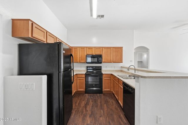 2024 S BALDWIN -- 125, Mesa, AZ 85209