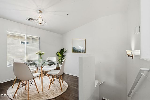 2024 S BALDWIN -- 125, Mesa, AZ 85209