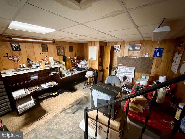 801 LOBELIA AVE, Reading, PA 19605