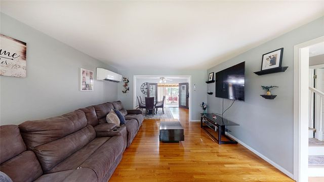 865 Steere Farm Road, Burrillville, RI 02859
