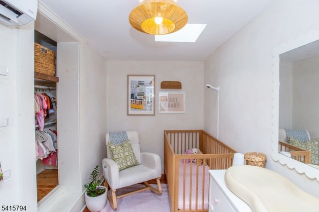 53 Buttonwood St, Lambertville City, NJ 08530