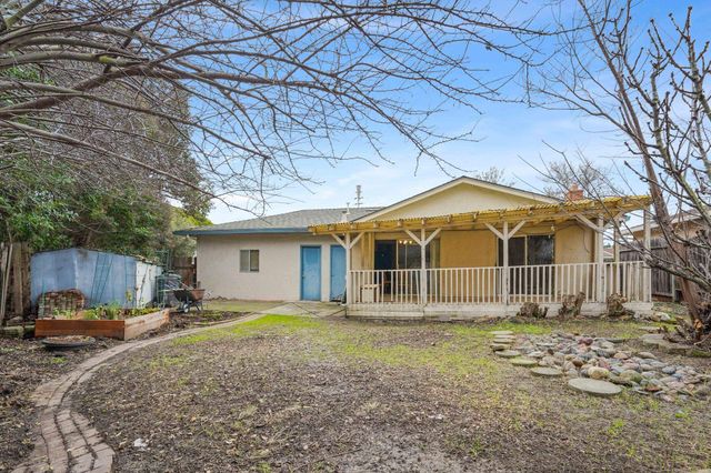 7482 Birkdale Dr, Newark, CA 94560