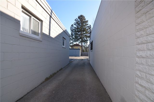 508 Reservoir Avenue, Cranston, RI 02910