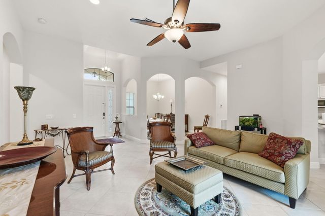 2553 NW CRYSTAL LAKE Drive NW, Jensen Beach, FL 34957