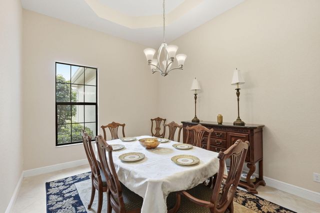 2553 NW CRYSTAL LAKE Drive NW, Jensen Beach, FL 34957