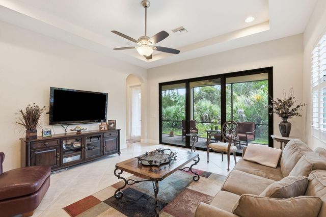 2553 NW CRYSTAL LAKE Drive NW, Jensen Beach, FL 34957