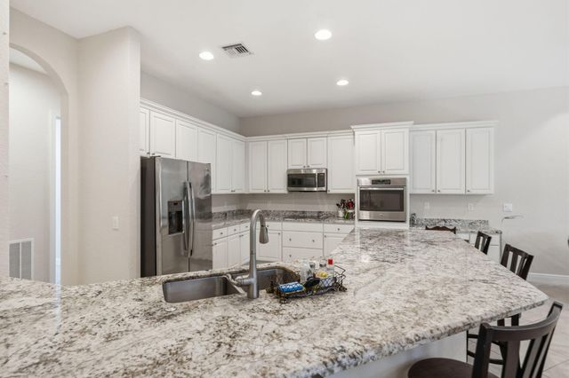 2553 NW CRYSTAL LAKE Drive NW, Jensen Beach, FL 34957