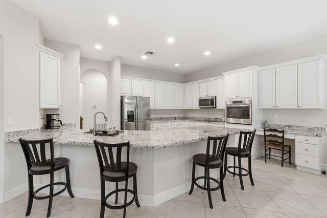 2553 NW CRYSTAL LAKE Drive NW, Jensen Beach, FL 34957